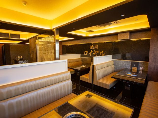 在充滿高級感的舒適空間中品嚐,感動於高品質肉類的美味