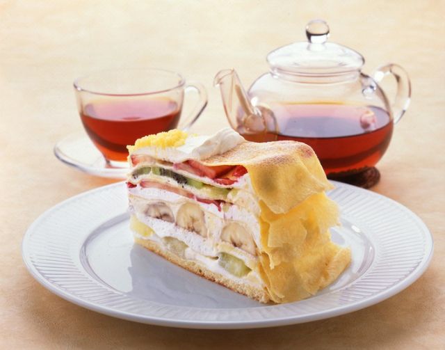 Elegant Cafe Time with Handmade Cakes Pursuing Freshness