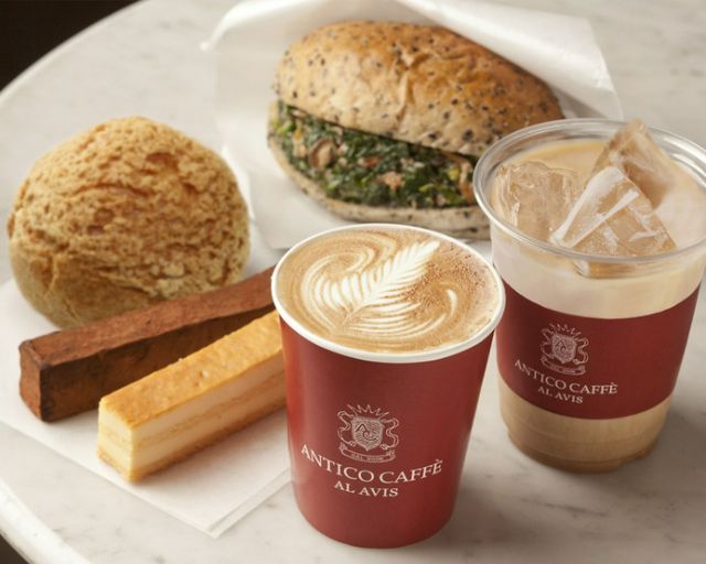 以義大利酒吧為概念的休閒咖啡館