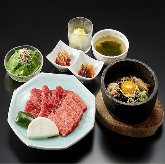 Casually enjoy exquisite traditional Wagyu Yakiniku in the underground shopping street