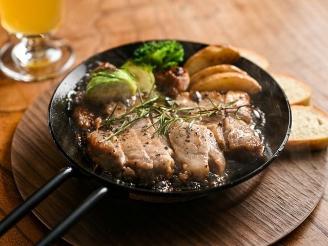 在城市的“木屋”里,沉醉于有机原料的精酿啤酒