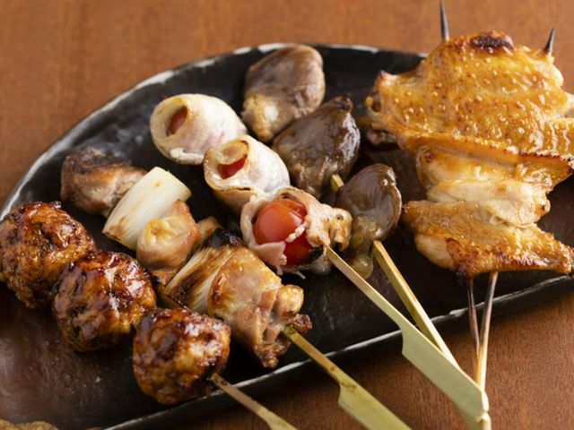 미츠세 닭의 깊은 맛을 야키토리로 즐길 수 있는 닭 요리점