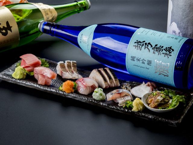 尽享长滨市场直送的新鲜海鲜制作的时令美味