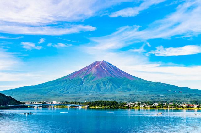山梨县在哪里?