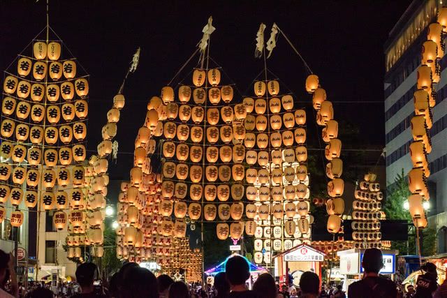 秋田竿灯祭/秋田县