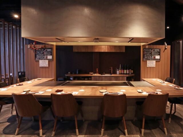 SAI. teppan 덴진바시 floor