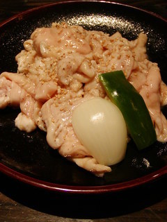 繼拉麵之後，試試這一味在北海道享用旭川的另一項特產「鹽味內臟」