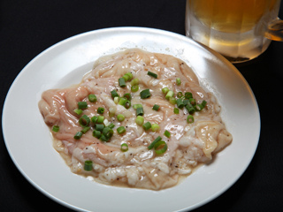 繼拉麵之後，試試這一味在北海道享用旭川的另一項特產「鹽味內臟」