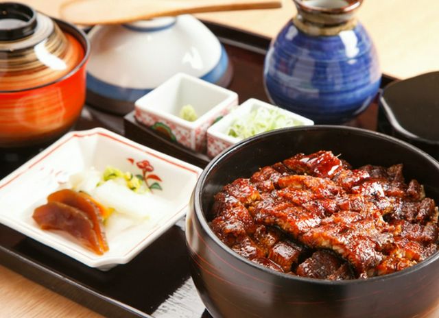 名古屋車站周圍可以享受名古屋料理的十大餐廳。