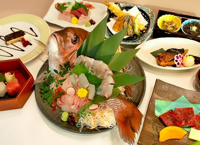 名古屋車站周圍可以享受名古屋料理的十大餐廳。