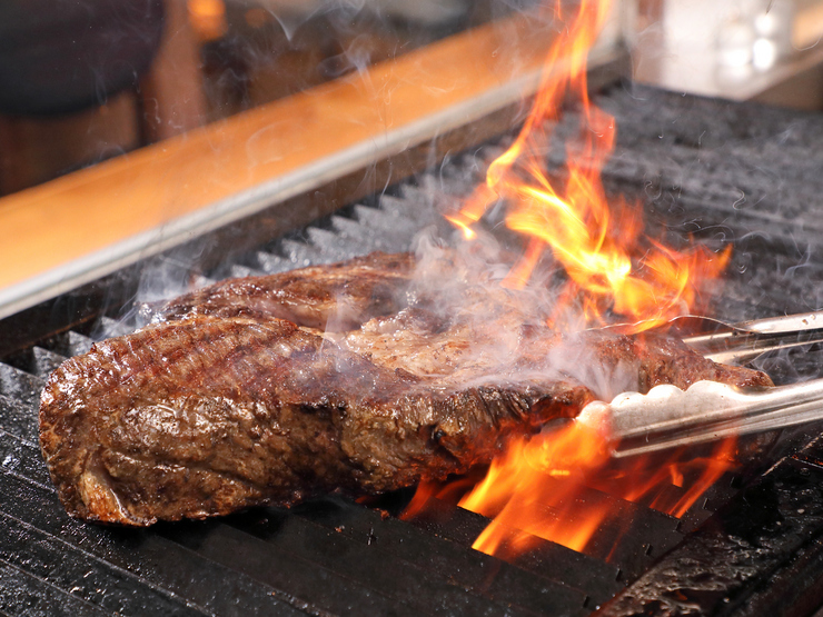 9.Grilled Aging Beef TOKYO 新宿三丁目店