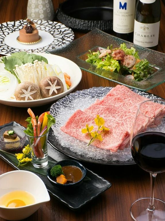 正宗“涮涮锅”&“寿喜烧”尽享精选国产牛肉