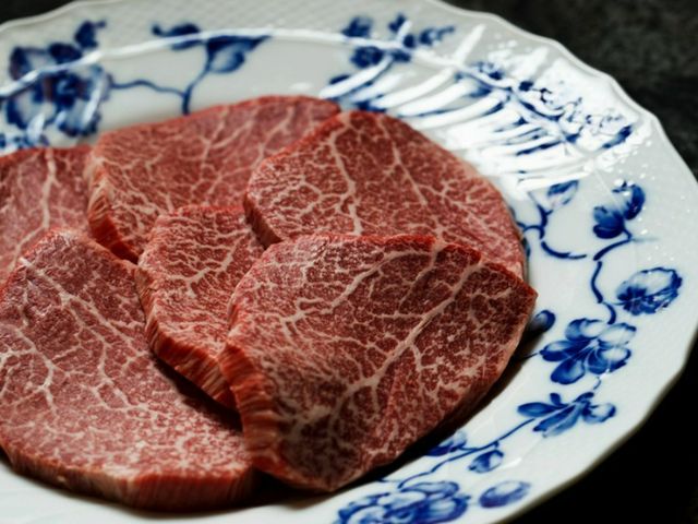 “肉师”达到的奢华的“人生最高的烧肉餐厅”