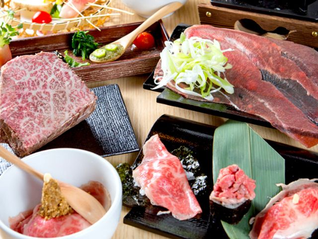 Enjoy a variety of Omi beef dishes in courses and à la carte.