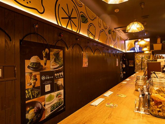 生榨水果酸和香料鸡肉相性极佳
