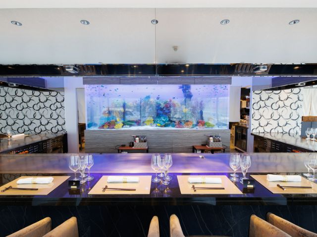 If visiting Miyako Island, here are 5 restaurants where one can enjoy plenty of local ingredients from Miyako Island!