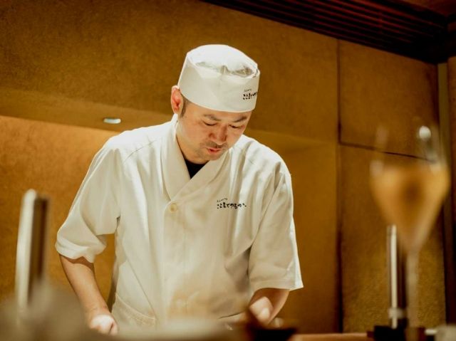 The ideal form of a tonkatsu restaurant that has pursued the desire to eat like this | Gaienmae[Tonkatsu Kokomade Yaruka]