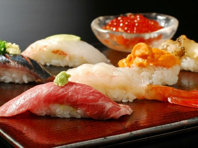 北海道的熱門地區小樽，從車站步行可抵的美味餐廳推薦