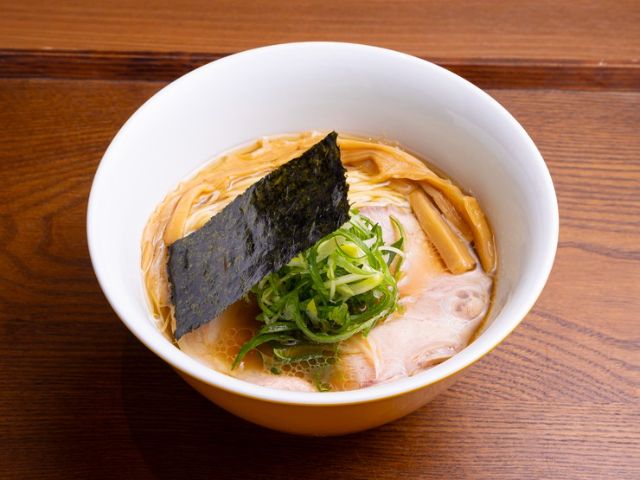 면・육수・가이시(かえし)에 철저히こだわった 고급 라멘을 만끽