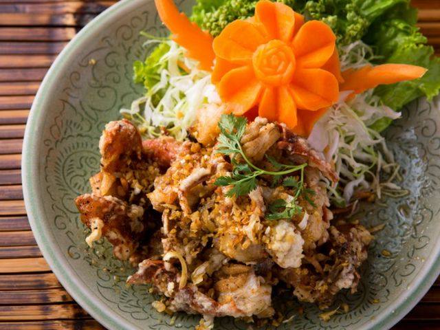 在高級感溢出的空間中品嚐現代風格的精緻泰國料理