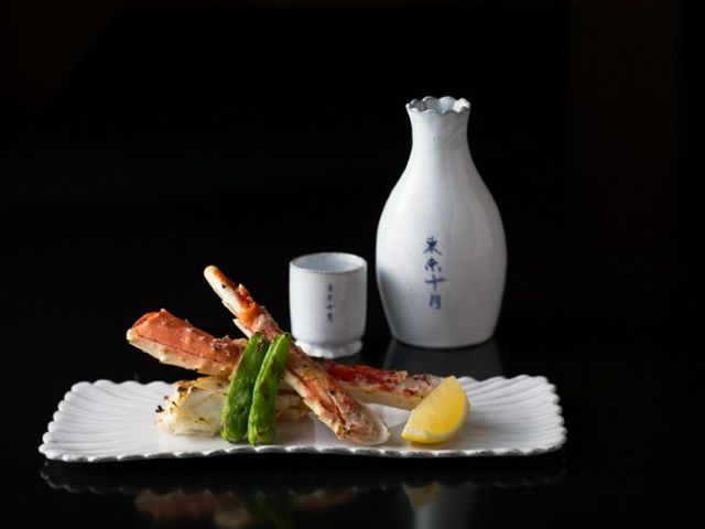 在一个安静的隐秘之地享受精心制作的创作和食