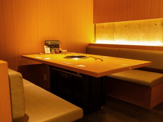 在轻松的空间享用上等肉类。如果在神奈川品尝烤肉,就来这里!|神奈川