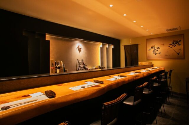 Sushi Yoshitatsu floor