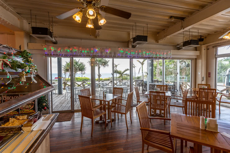 Restaurants in Okinawa Where You Can Hear the Soothing Sounds of Waves