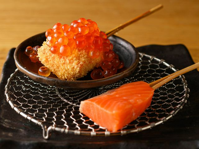 Enjoy freshly fried skewers made with seasonal ingredients