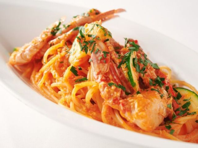 4. restaurant REGINA