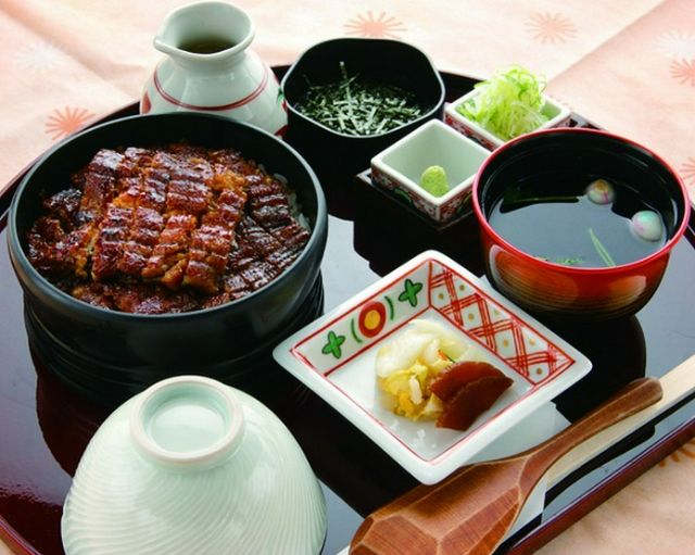 東京旅行時必訪！位於觀光地附近的鰻魚店5選