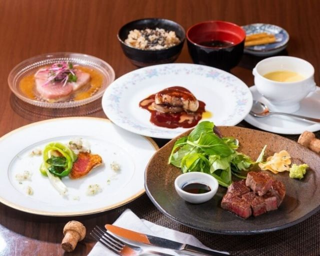 坚持精选材料的和牛和海鲜料理餐厅