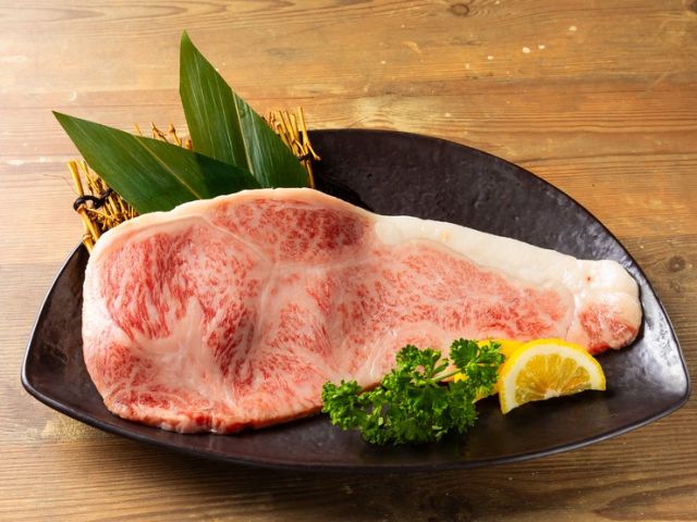 브랜드 와규 인증점에서 맛보는 고집스러운 구이