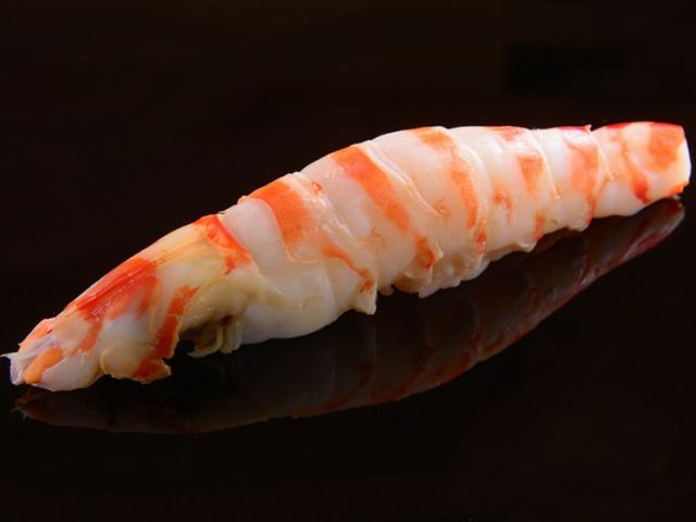 Edomae sushi with delicate craftsmanship enjoyed in Asahikawa