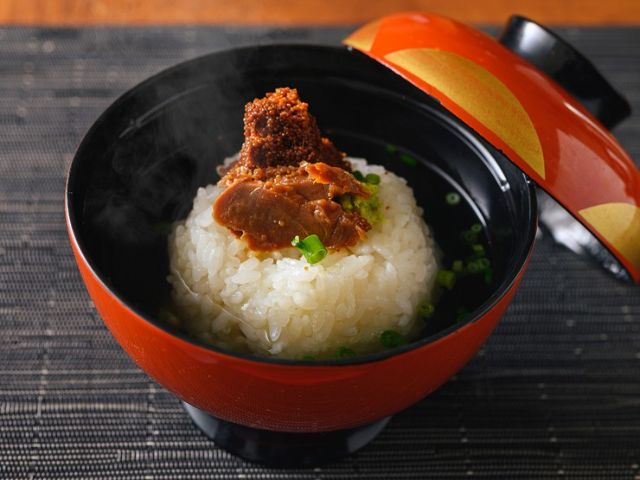 可以享用北陆食材等制作的料理和地酒的日本料理店