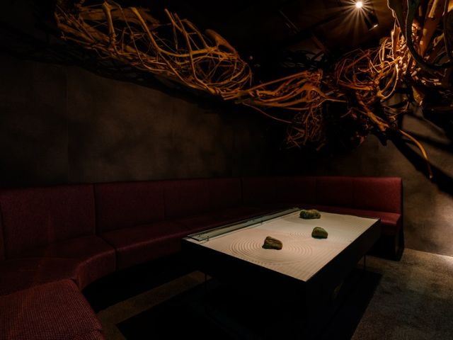 不断进化的东京创新创作和食店|东京
