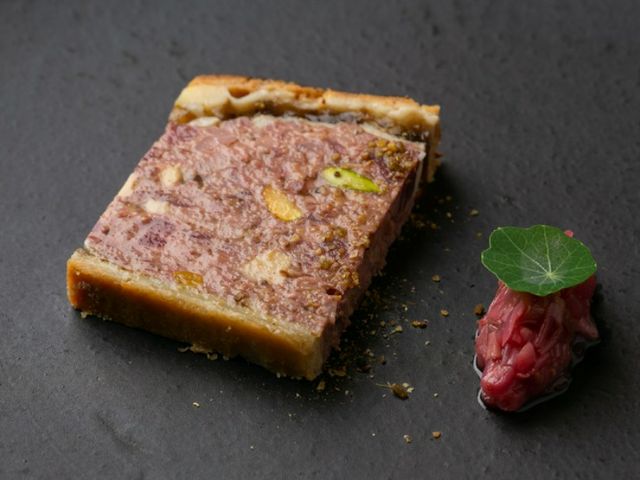 Enjoy game French cuisine in an old Kyoto townhouse