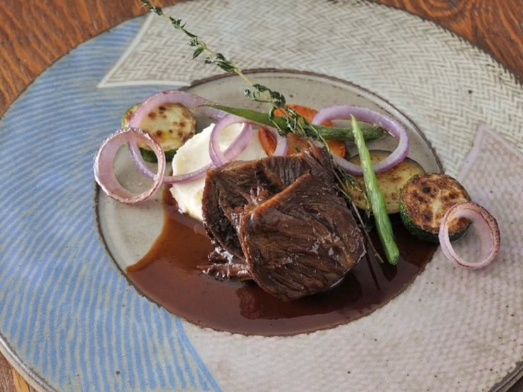 5.et vous？ life food restaurant