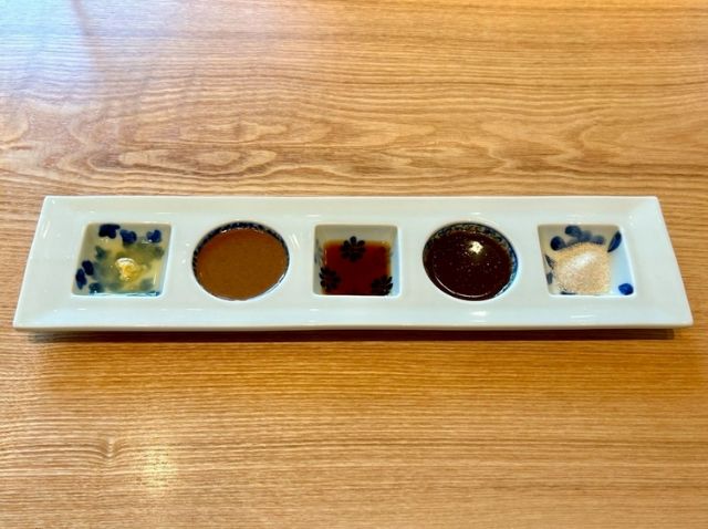 Experience the '11 Types of Skewers Course' along with recommended sake