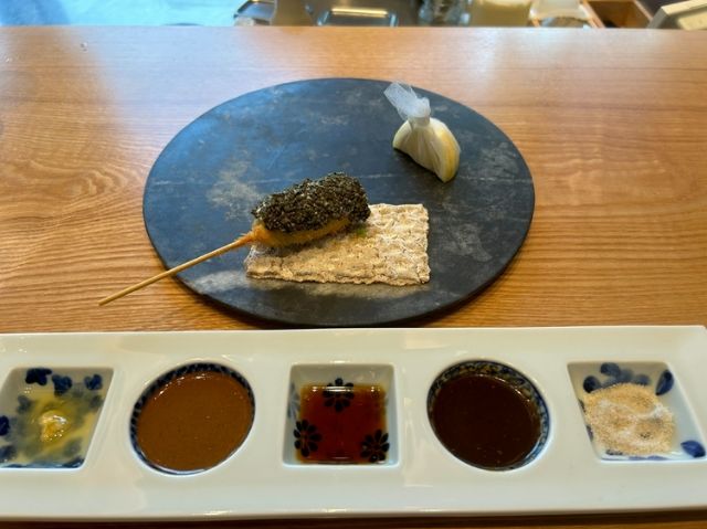 5串目「地雞與大葉的とんぶりのせ」