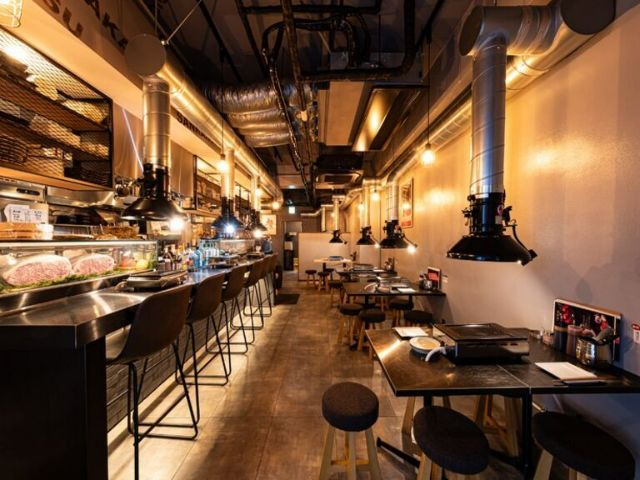 想和戀人出遊!推薦五家讓你肚子和心都大滿足的豪邁肉類約會餐廳 | 神戶