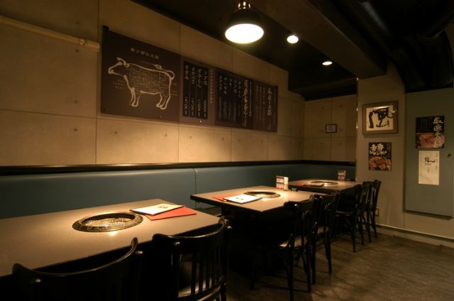 A5-ranked brand-name Kuroge Wagyu (Japanese black beef) is readily available for tasting!