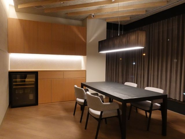 欣賞將季節性食材提升至最美味的技巧,以炭火燒烤為前提 | "Himawari Shokudo 2" 富山