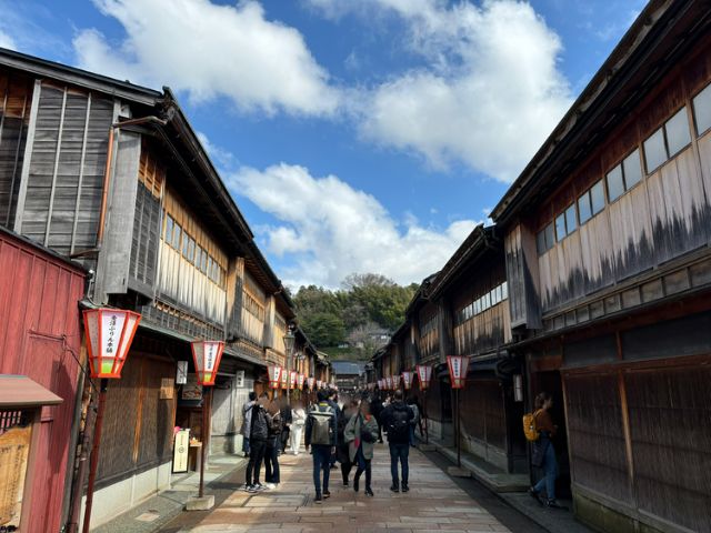[Day 1] 在金澤的兩天旅行中享受美食，這裡保留著古老的城鎮風貌