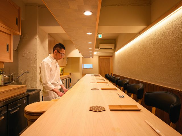 A hidden gem for adults, satisfying with Edomae sushi and creative cuisine