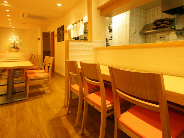 Tonkatsu Muneta floor