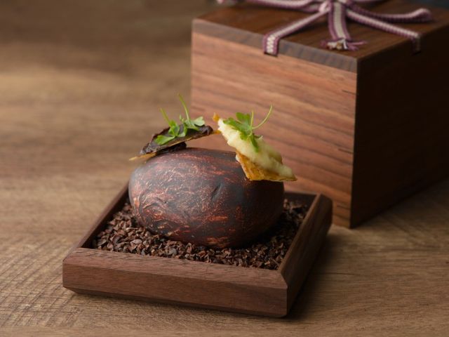 A fusion of French and Japanese cuisine, creating an array of dishes that resemble art