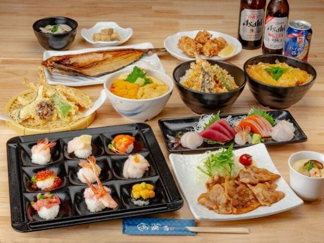 Experience Hokkaido's seasonal flavors with rice bowls and set meals