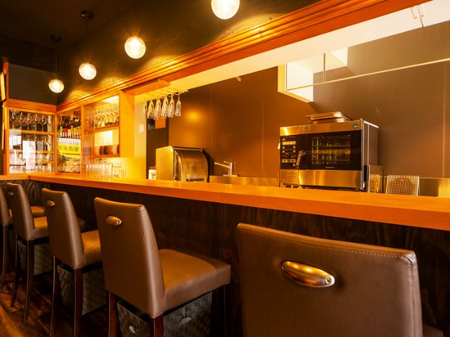 一味不同的洋風菜單與精選葡萄酒一同享用