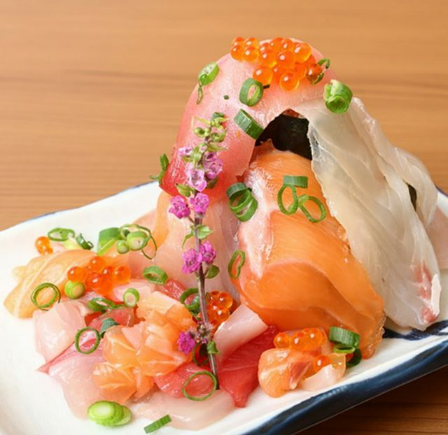 輕鬆享用壽司！ 也可以作為居酒屋使用的壽司店｜大阪